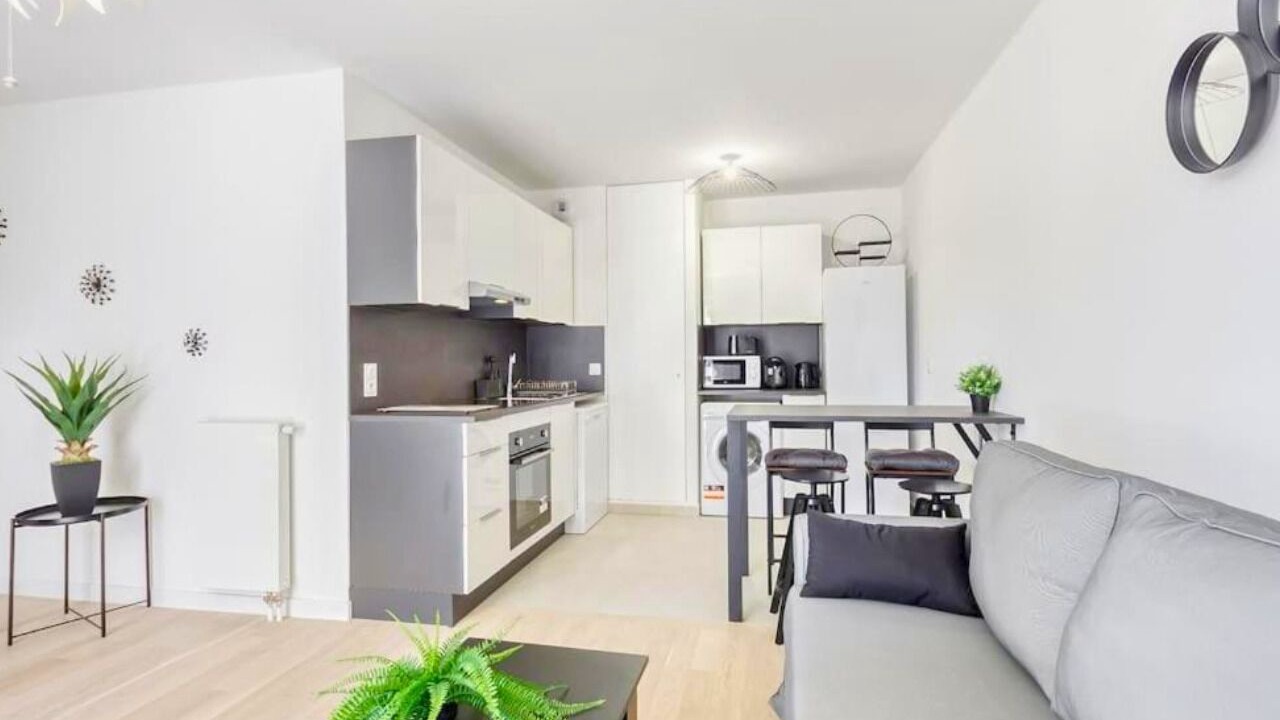 Photo of Livingroom in Le Plessis-Robinson