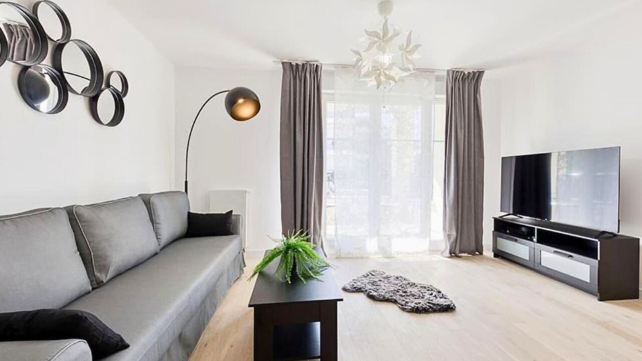 Photo of Livingroom in Le Plessis-Robinson