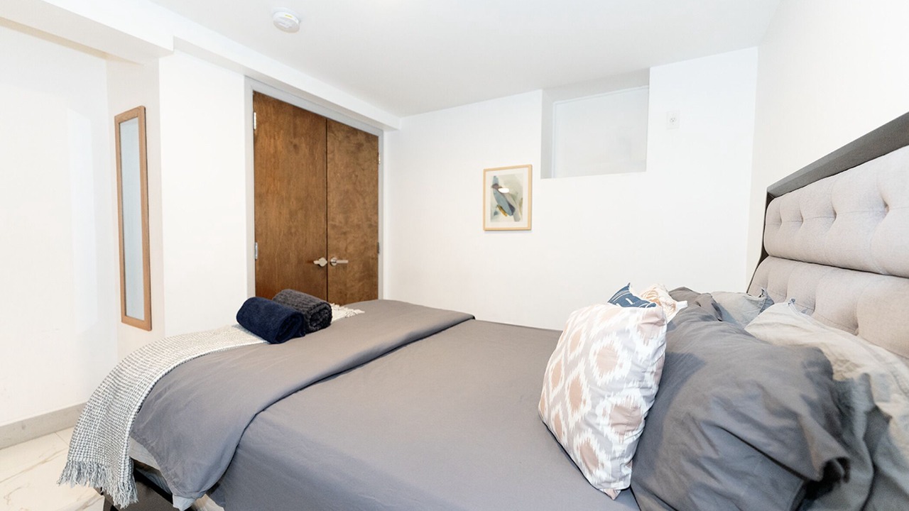 Photo of Bedroom in Upper Manhattan