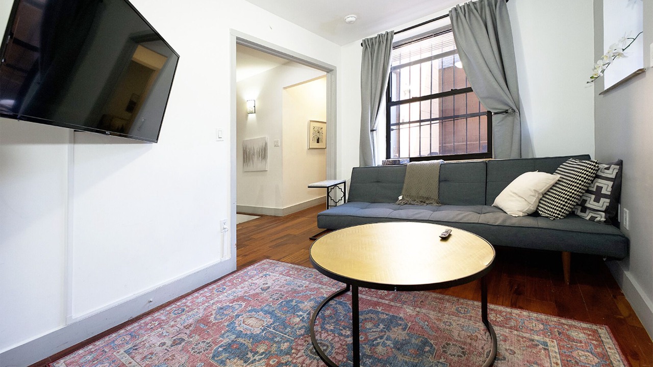 Photo of Livingroom in Upper Manhattan