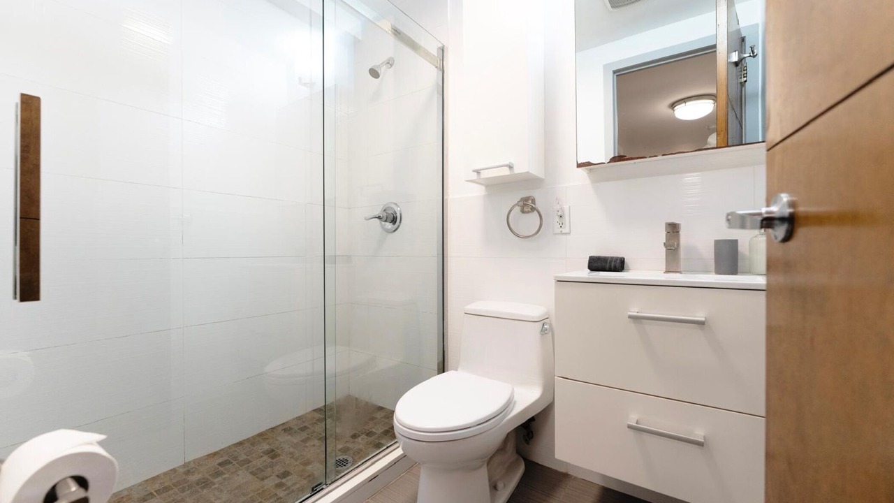 Photo of Bathroom in Upper Manhattan