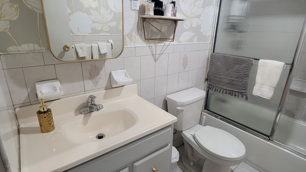 Photo of Bathroom in Crown Heights