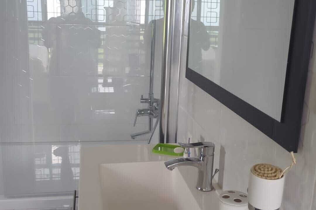 Photo of Bathroom in Runaway Bay
