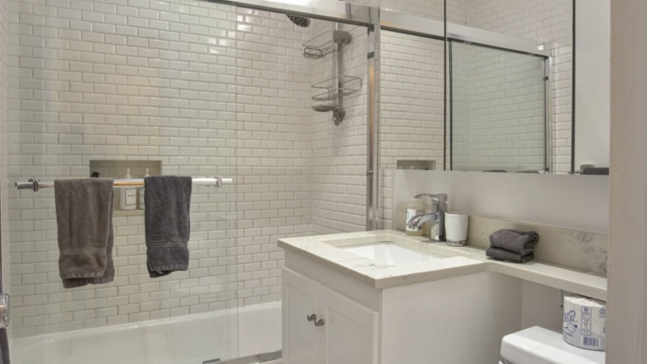 Photo of Bathroom in Midtown West