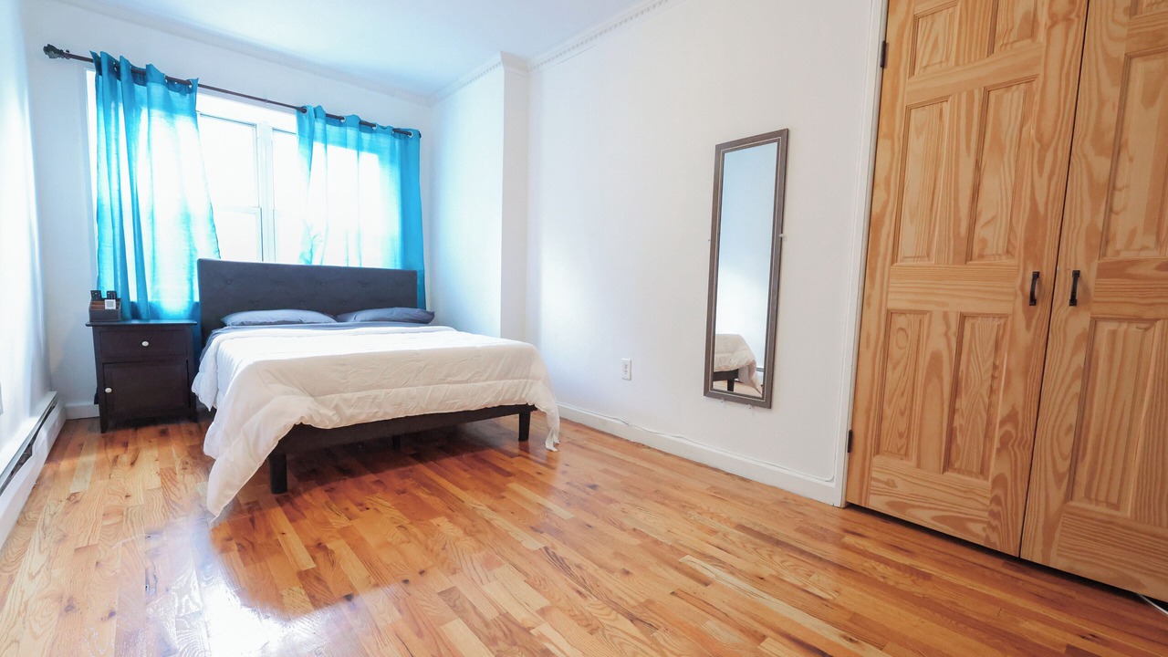 Photo of Bedroom in Crown Heights