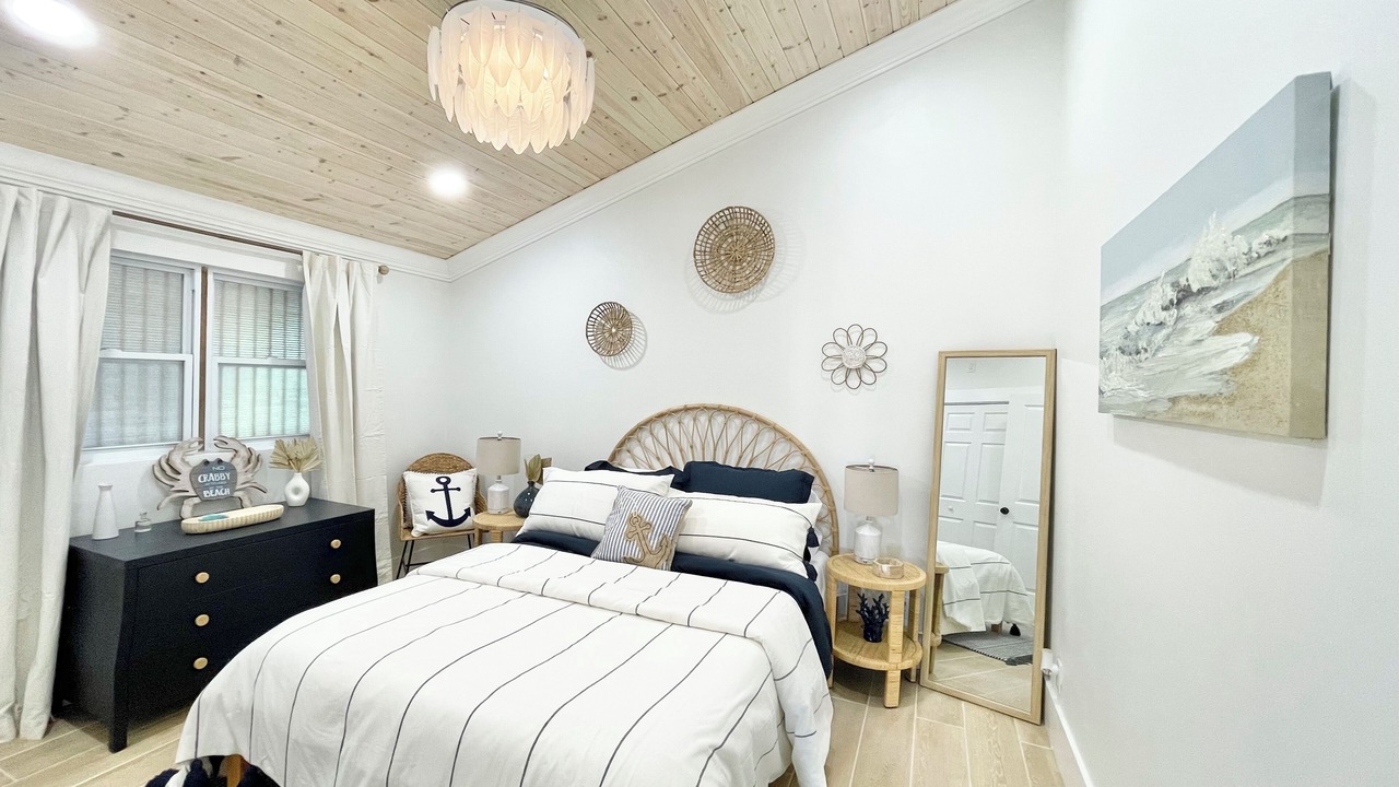 Photo of Bedroom in Treasure Cay