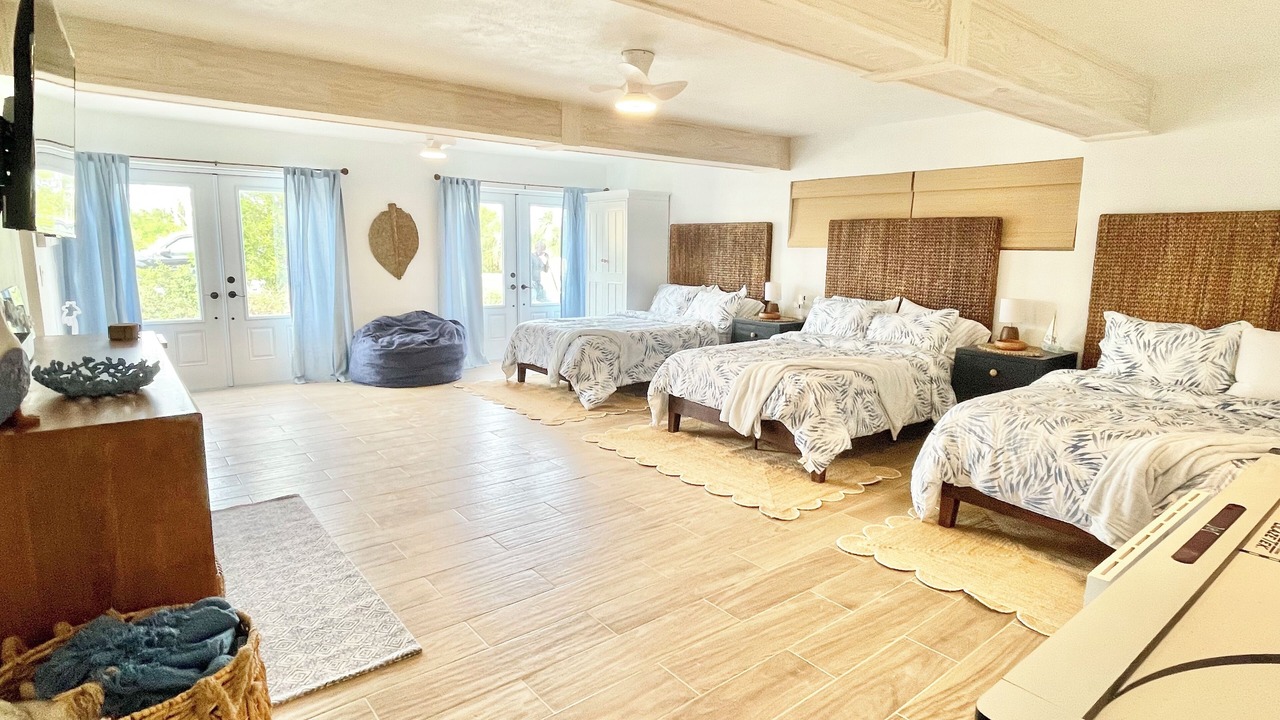 Photo of Bedroom in Treasure Cay