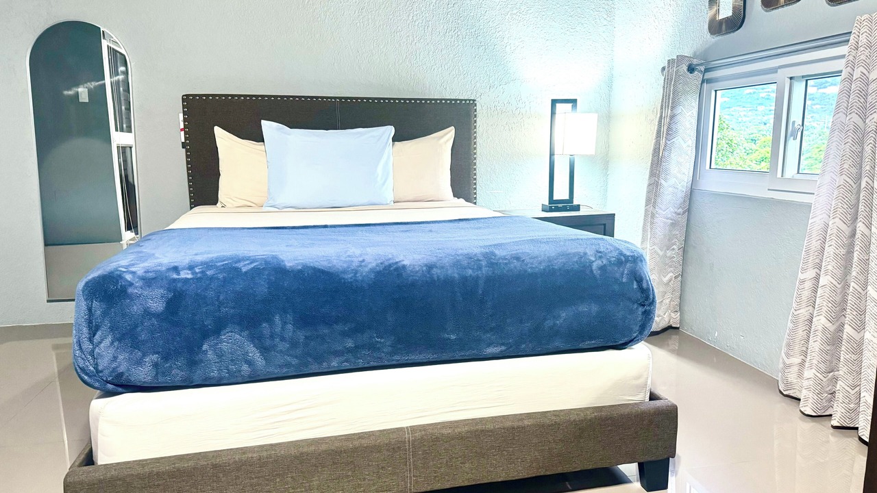 Photo of Bedroom in Saint Andrew
