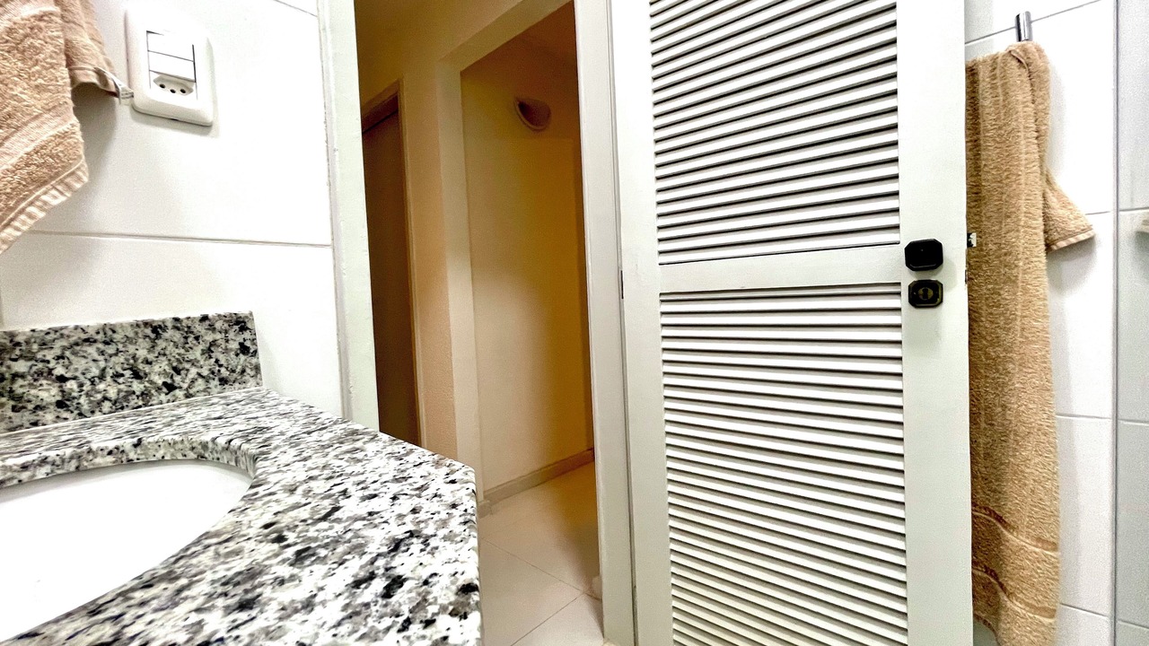 Photo of Bathroom in Lapa