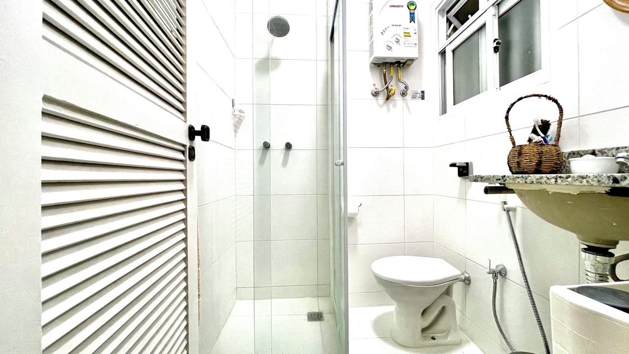 Photo of Bathroom in Lapa
