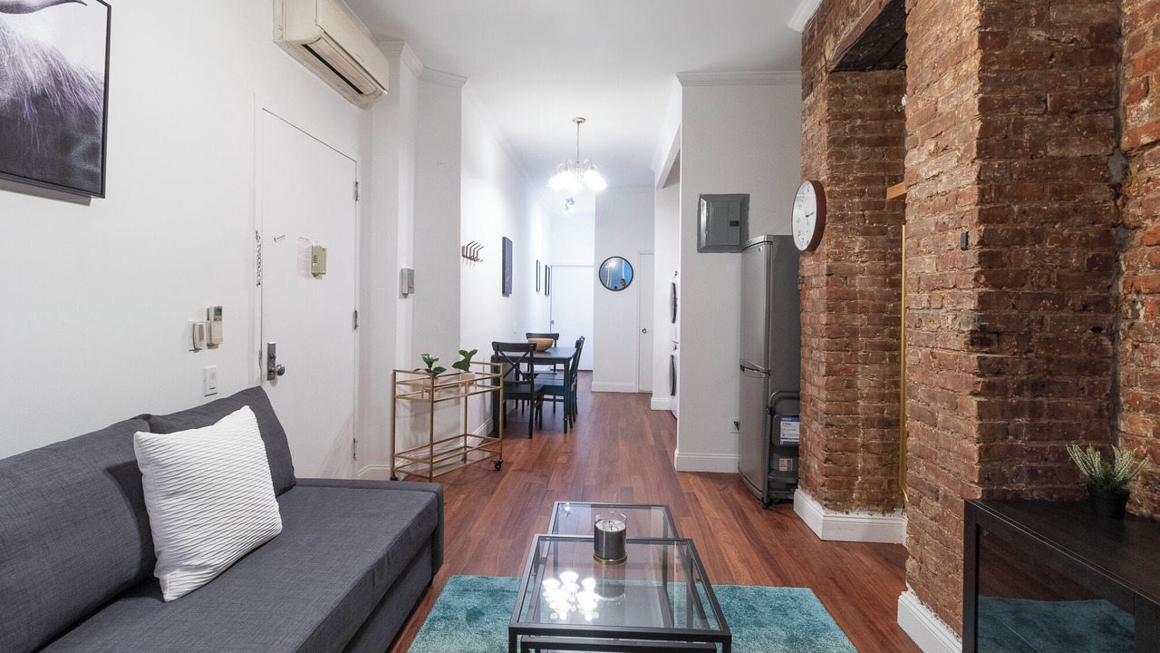 Photo of Livingroom in East Village