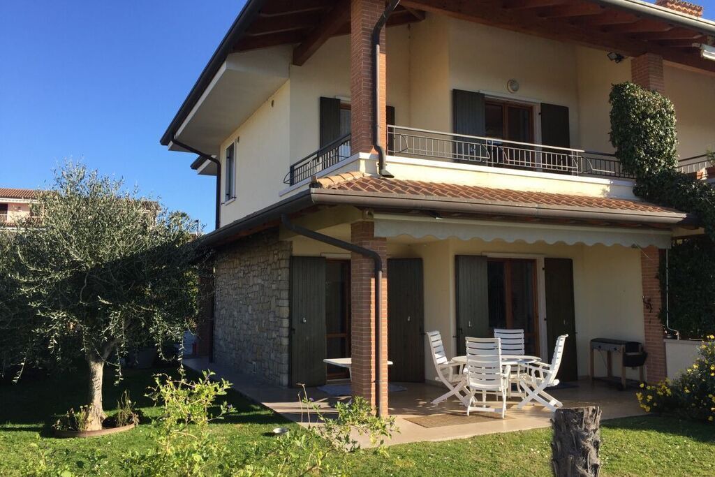 Photo of Outdoor in Montioni