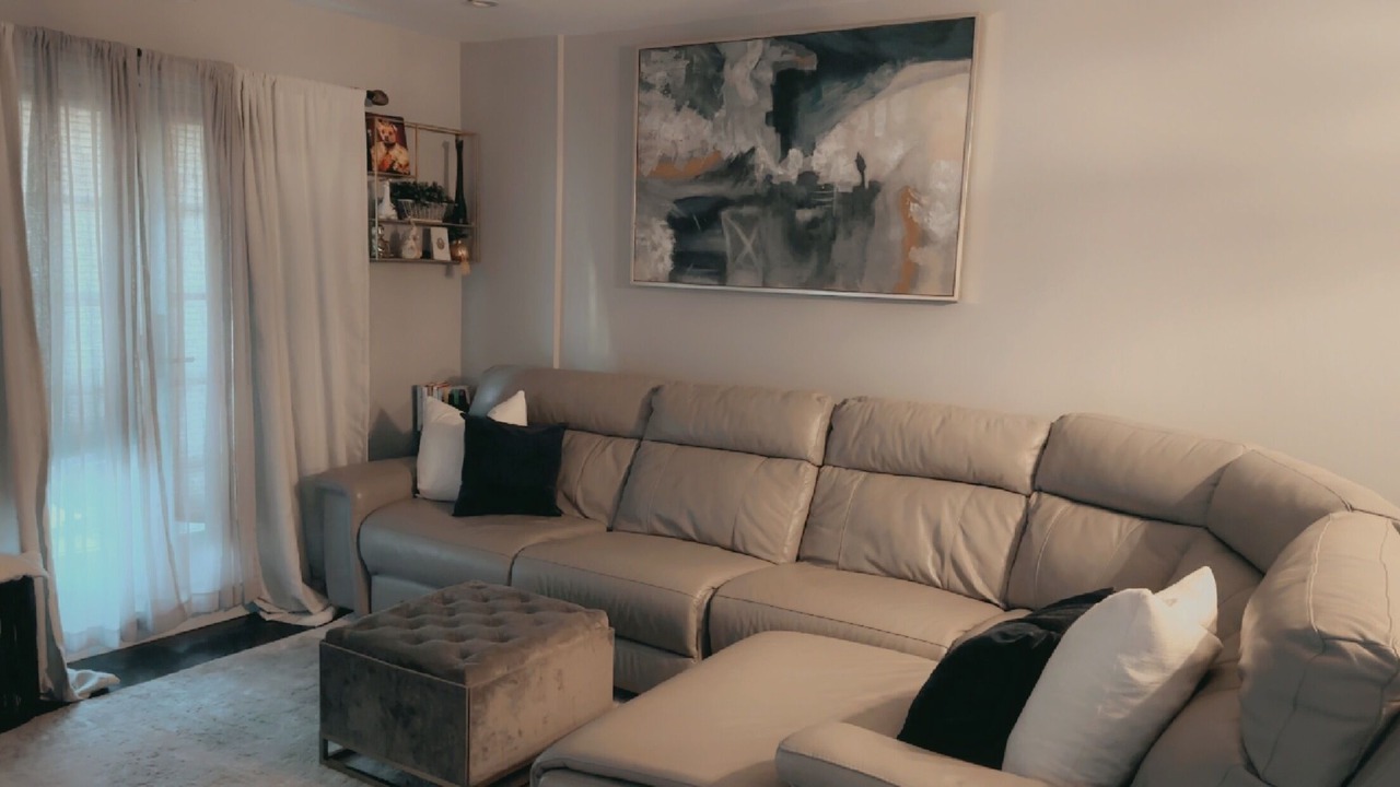 Photo of Livingroom in Bath Beach