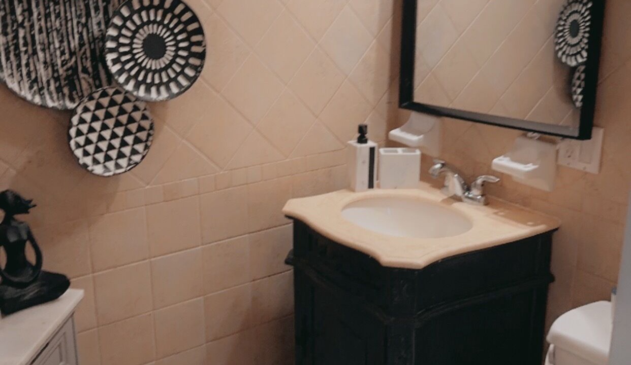 Photo of Bathroom in Bath Beach