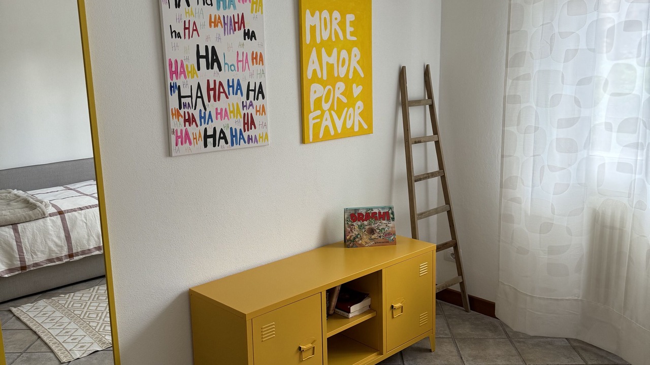 Photo of Bedroom in Mandello del Lario