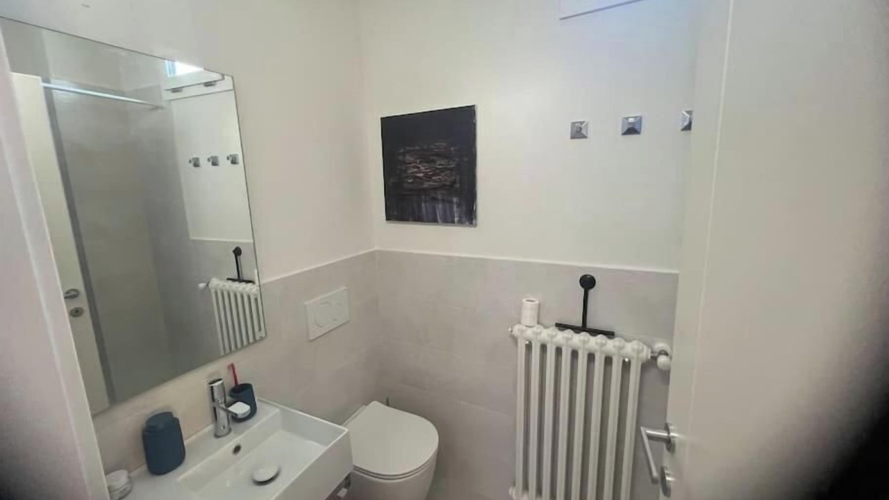 Photo of Bathroom in Verona City Centre