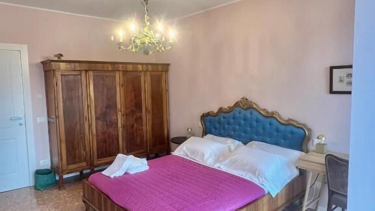 Photo of Bedroom in Verona City Centre