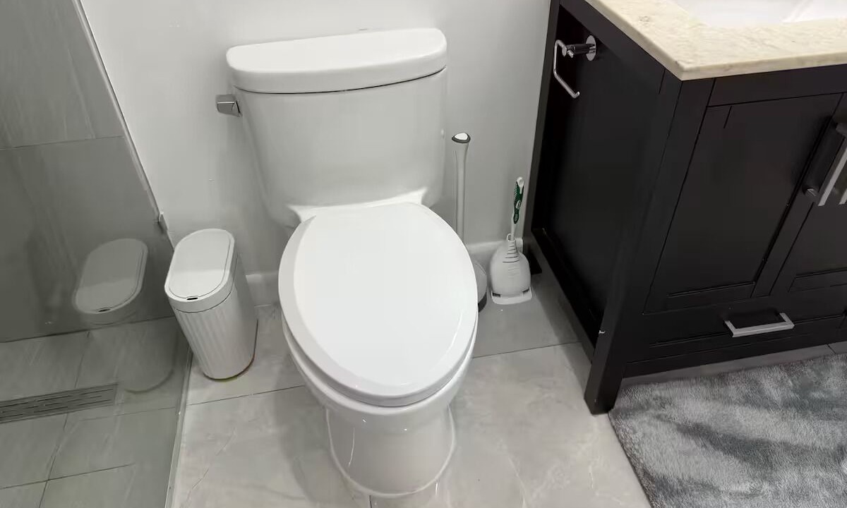 Photo of Bathroom in Caribbean Estates