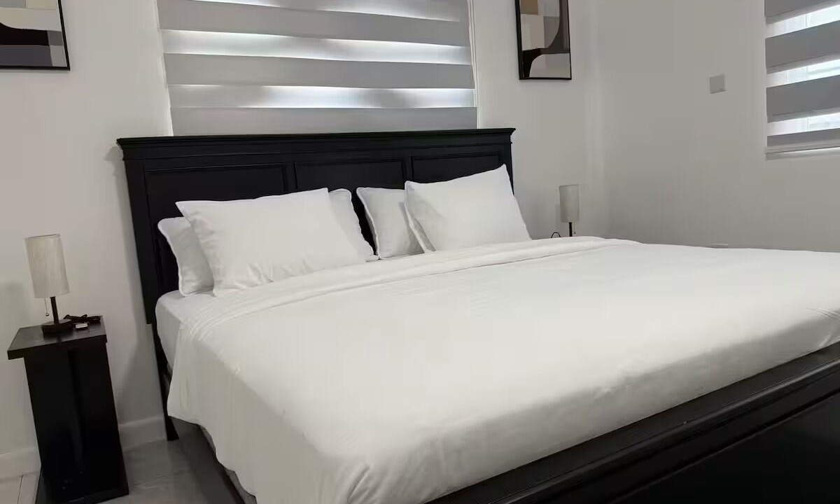 Photo of Bedroom in Caribbean Estates