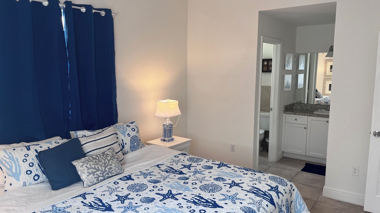 Photo of Bedroom in Alice Town