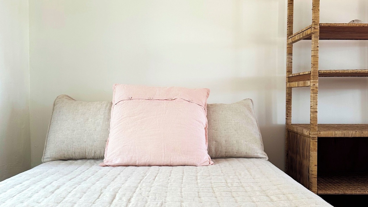 Photo of Bedroom in Tar Bay