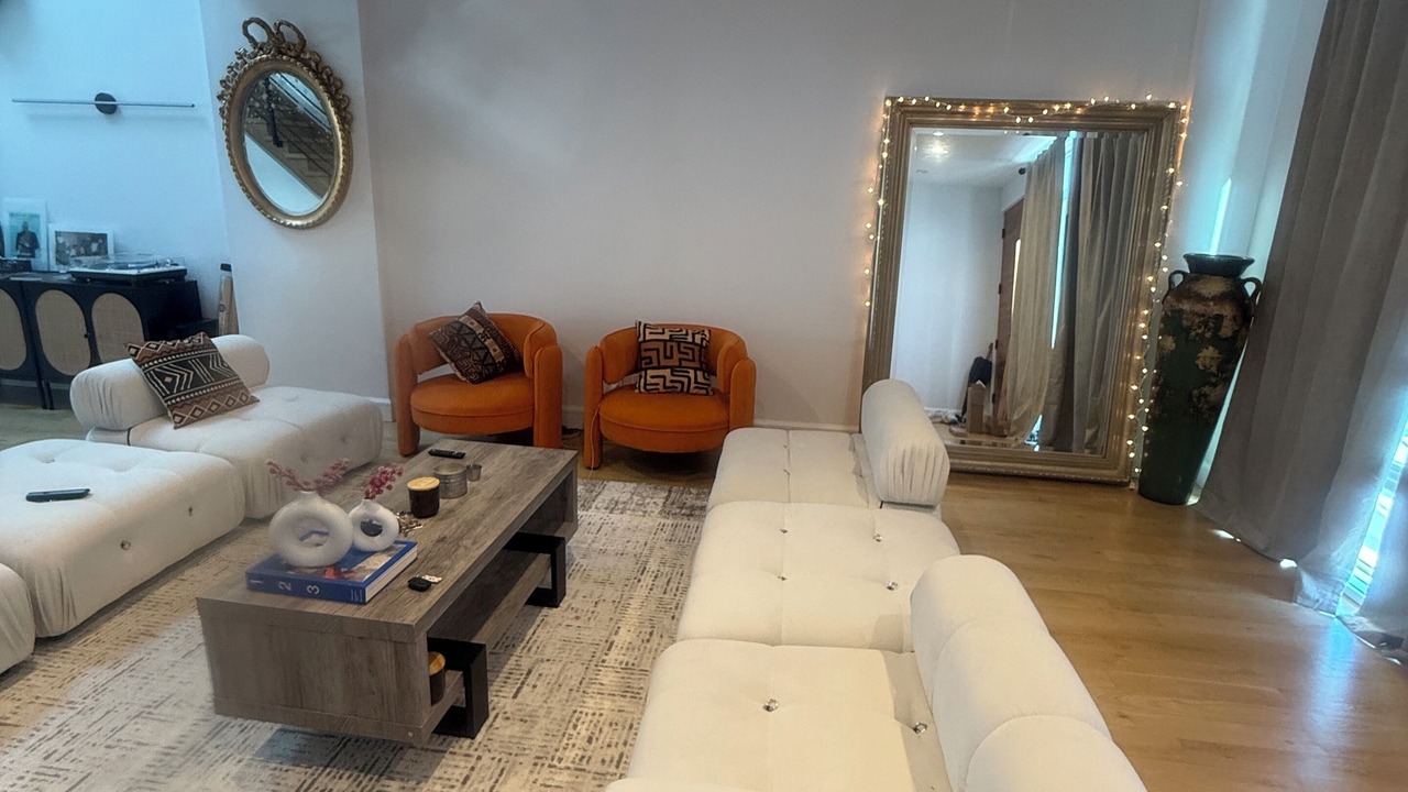Photo of Livingroom in East Flatbush
