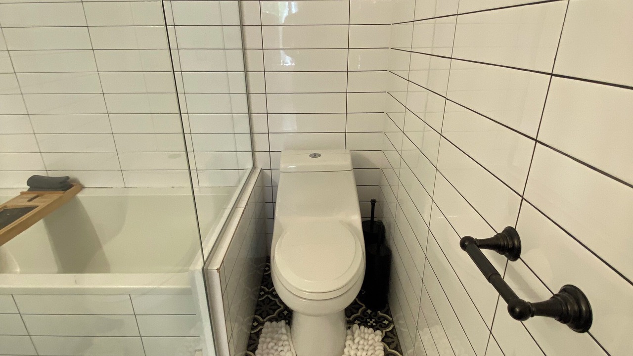 Photo of Bathroom in Ocean Hill