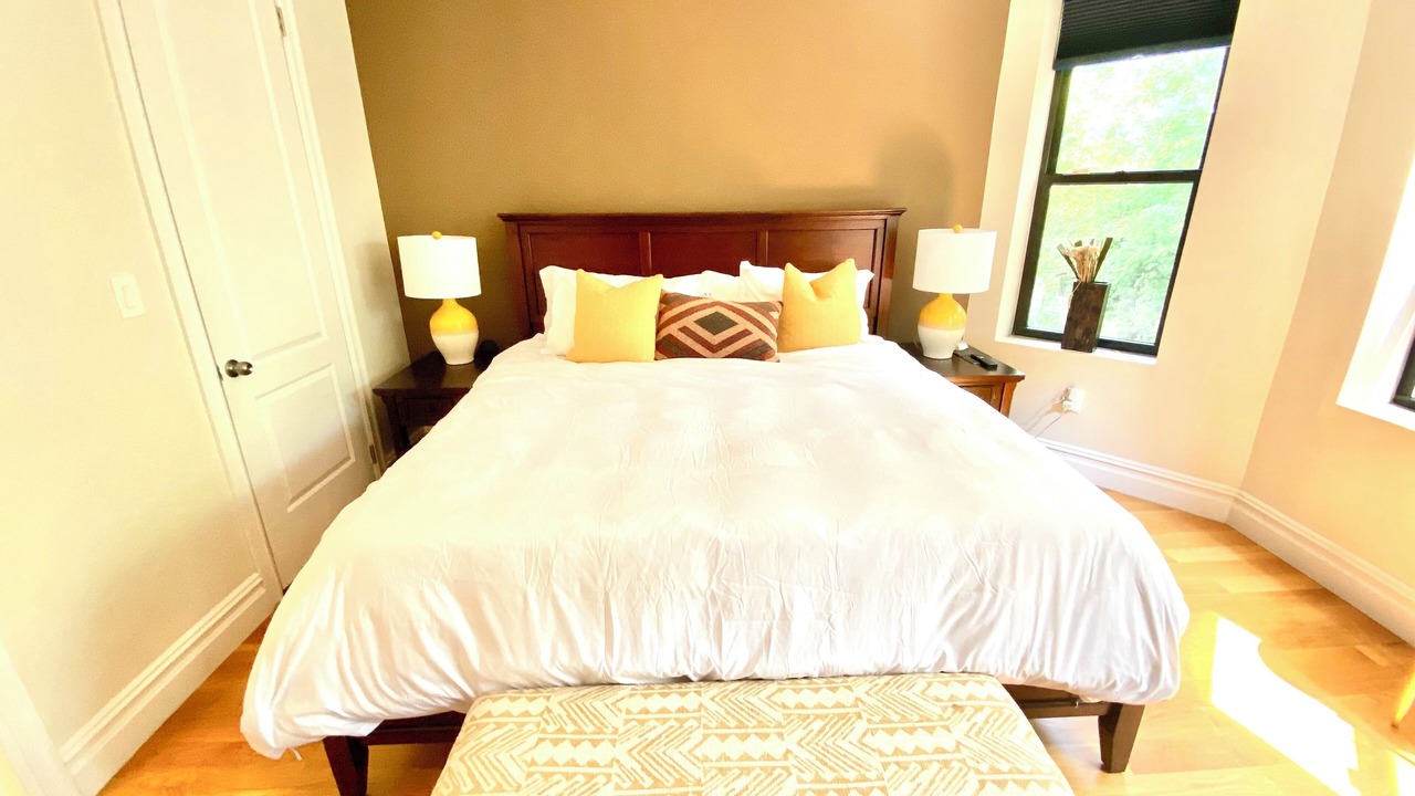 Photo of Bedroom in Ocean Hill