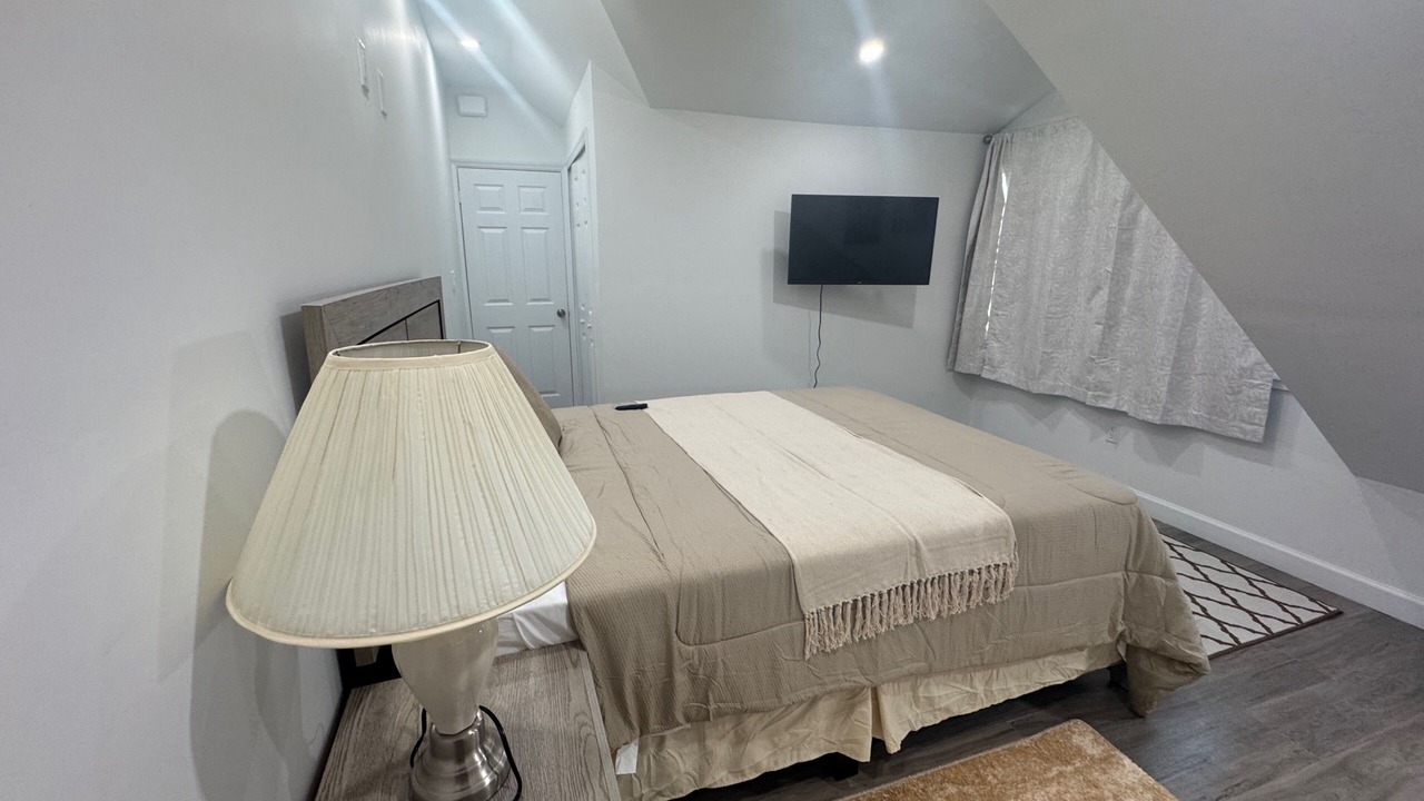 Photo of Bedroom in Nassau