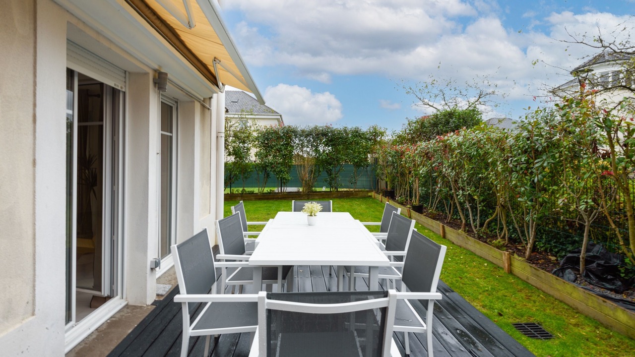 Photo of Outdoor in Magny-le-Hongre