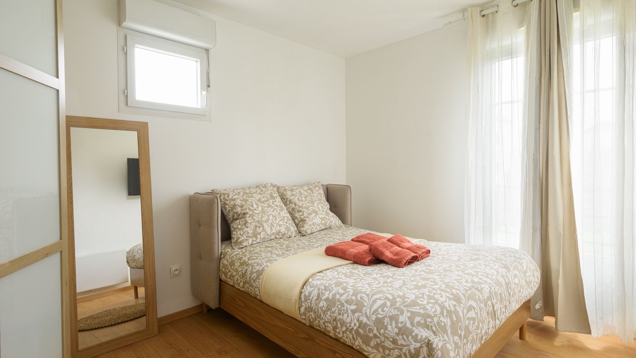 Photo of Bedroom in Magny-le-Hongre