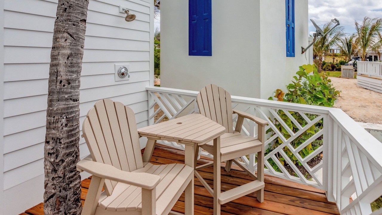 Photo of Patio Balcony in Hope Town