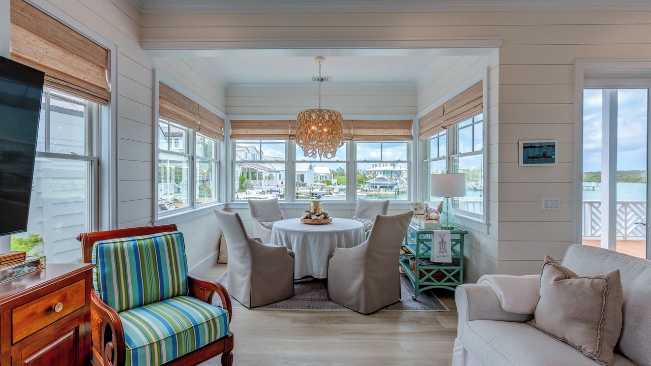 Photo of Livingroom in Hope Town