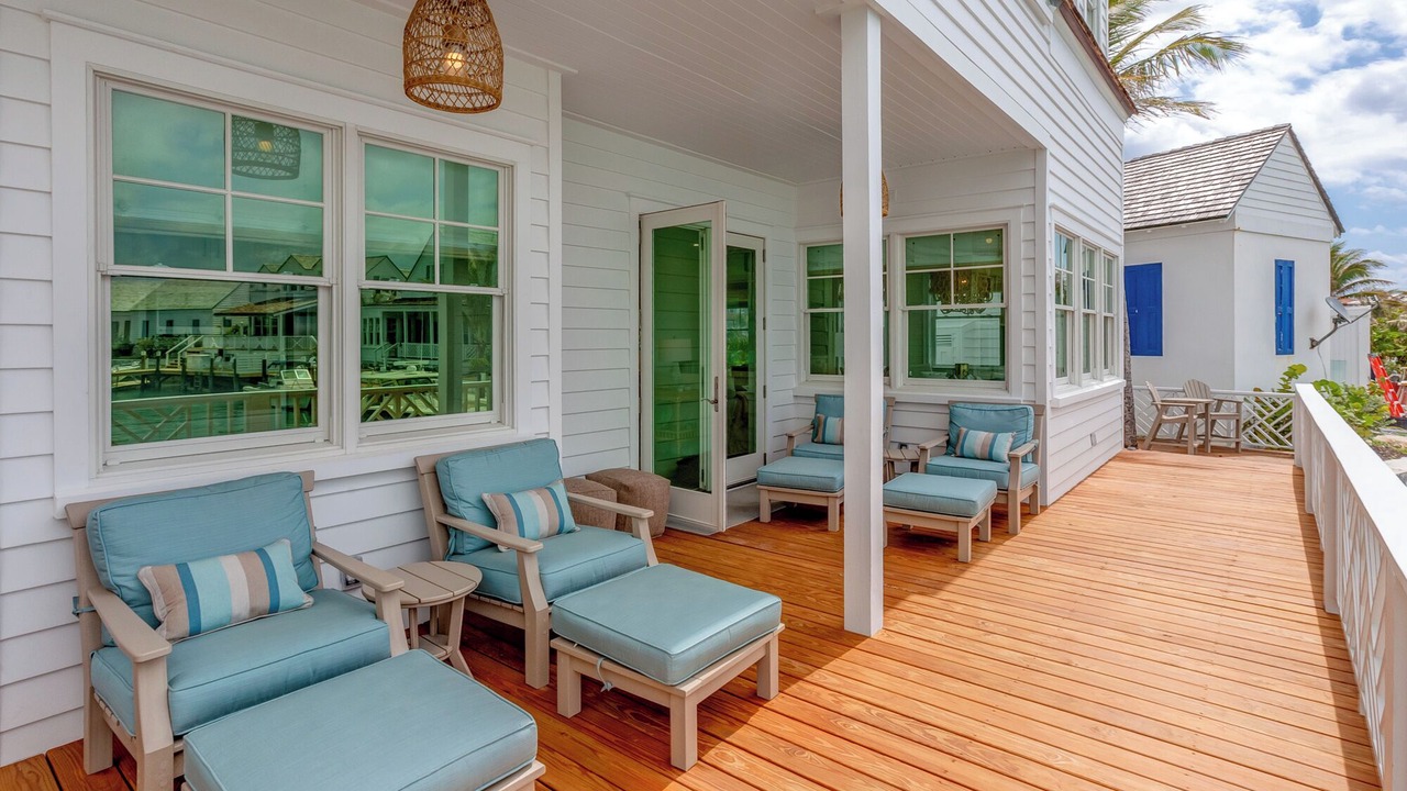 Photo of Patio Balcony in Hope Town