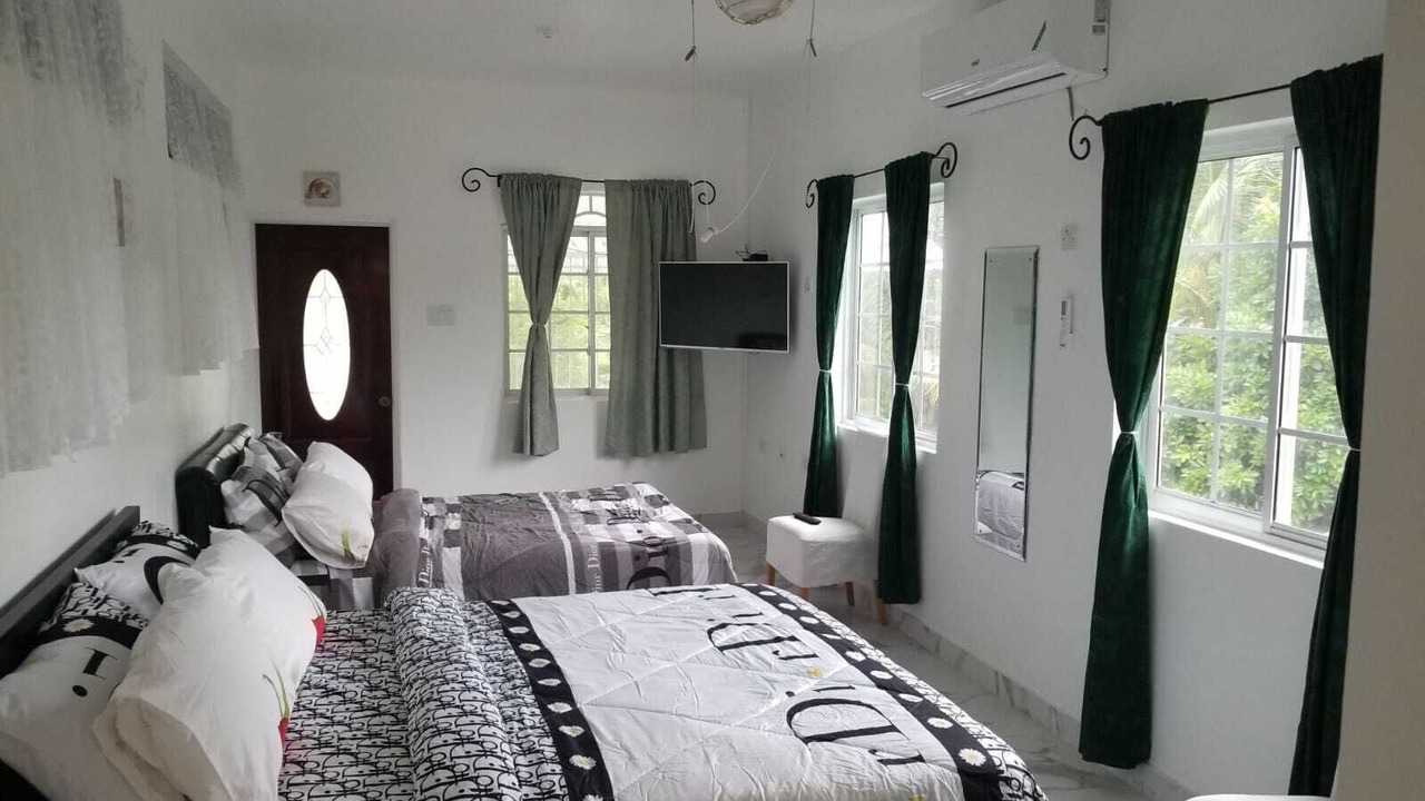 Photo of Bedroom in Porus