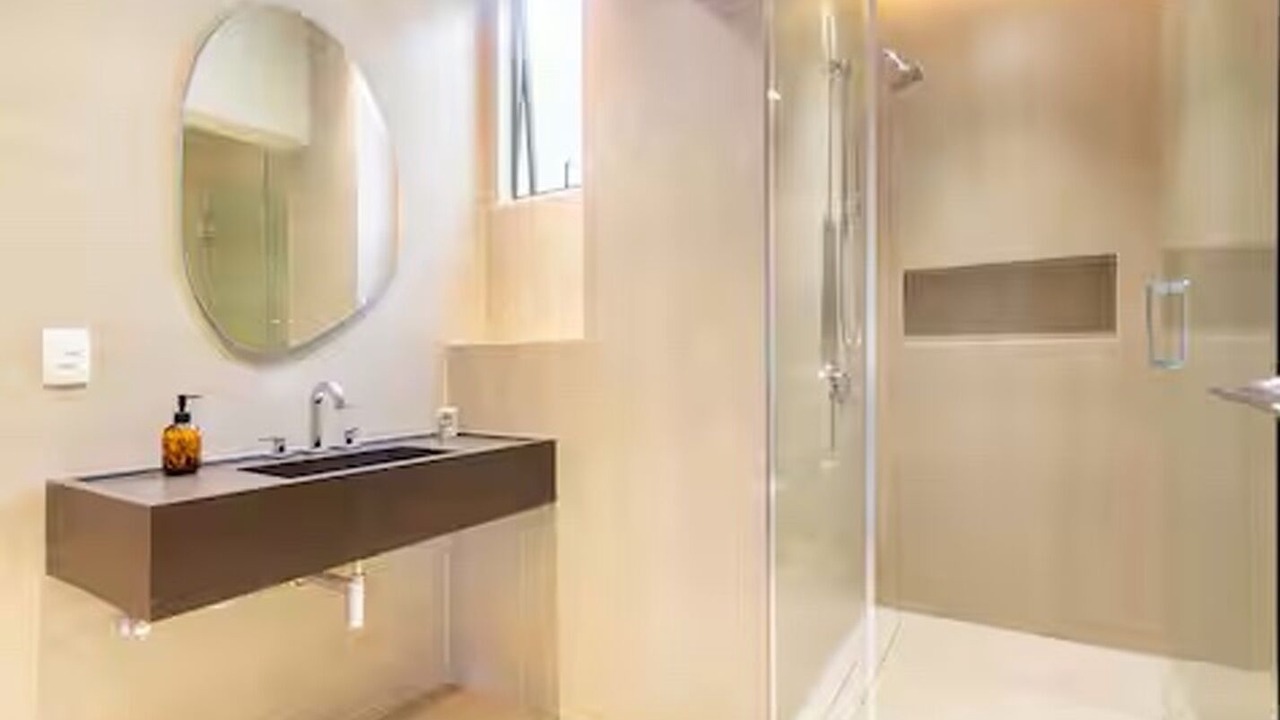 Photo of Bathroom in Leblon