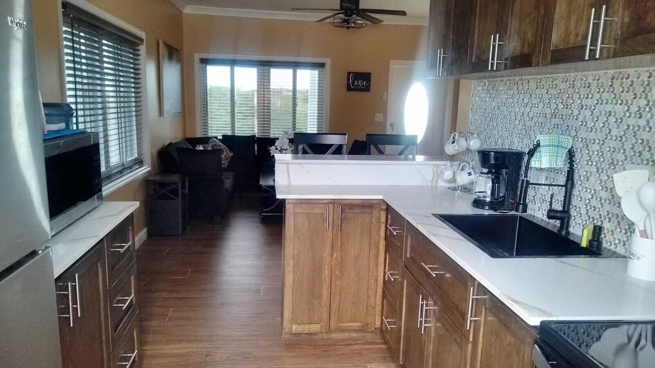 Photo of Kitchen in Tar Bay