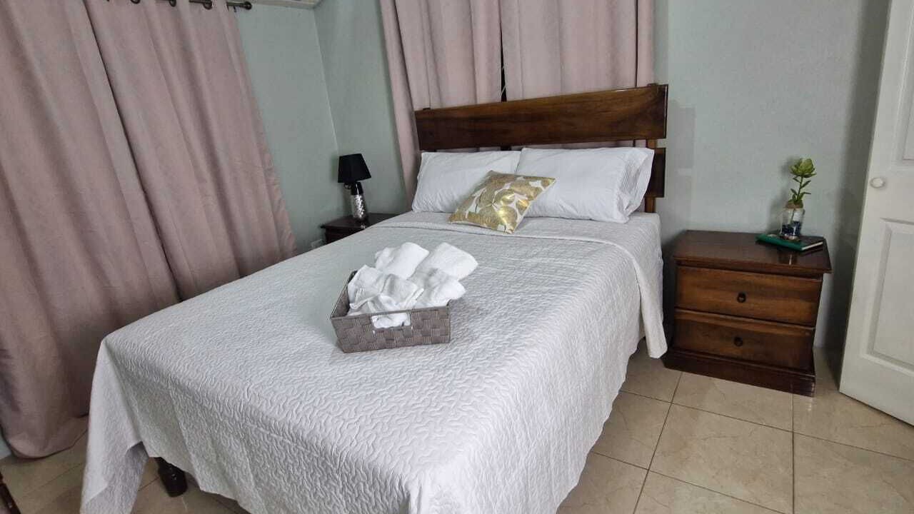 Photo of Bedroom in Hellshire
