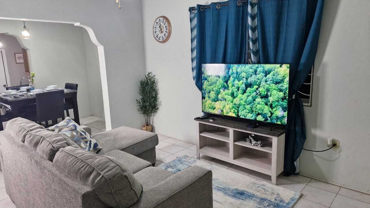 Photo of Livingroom in Hellshire