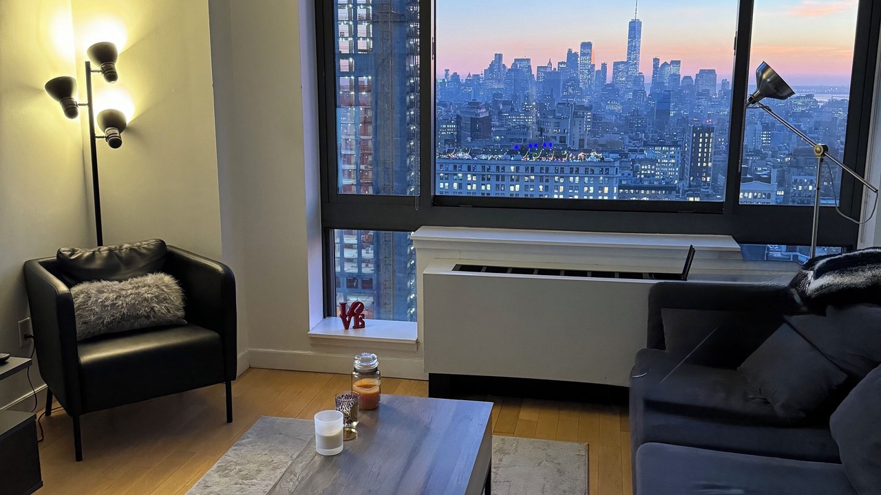 Photo of Livingroom in Central Park South