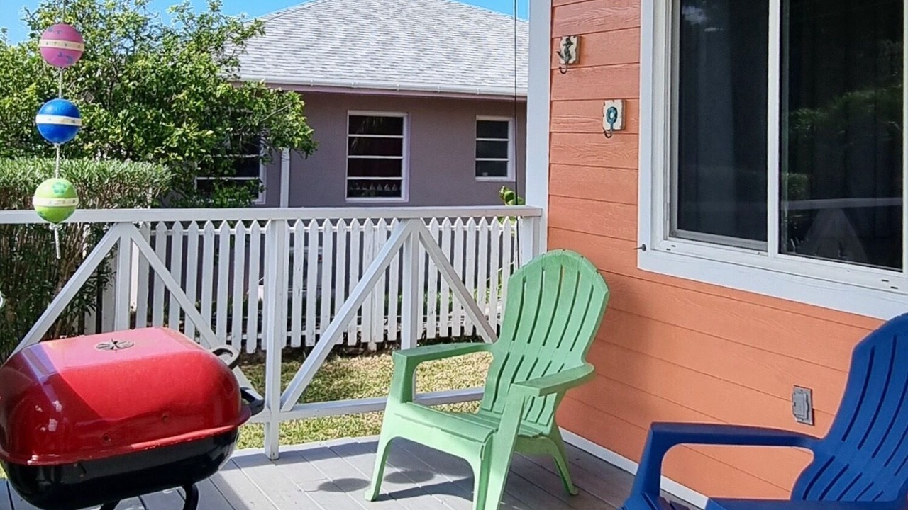 Photo of Patio Balcony in Spanish Wells