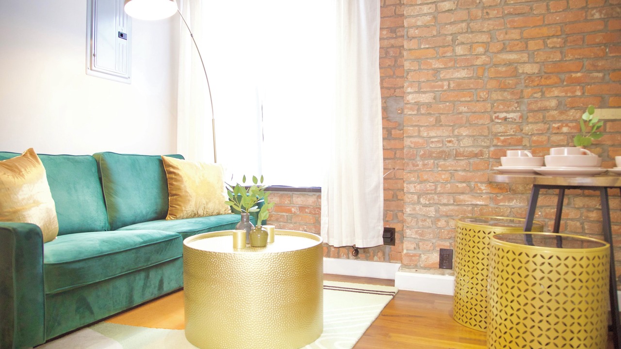 Photo of Livingroom in East Harlem