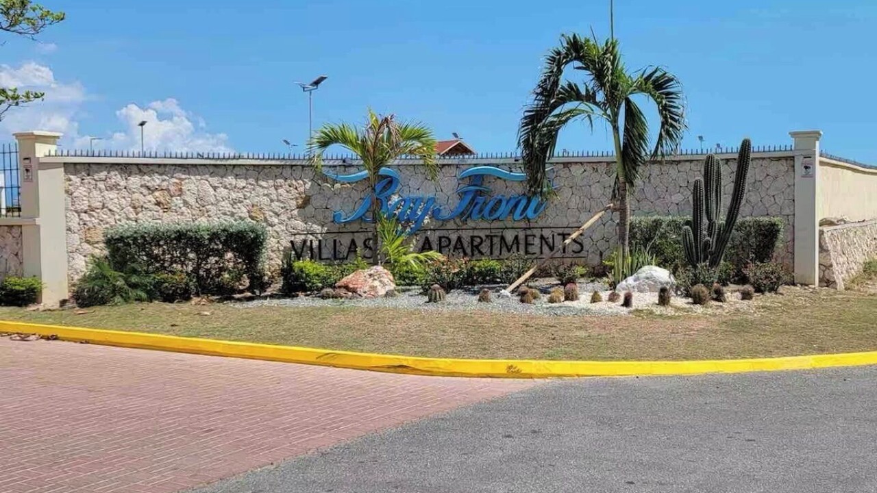 Photo of Outdoor in Portmore