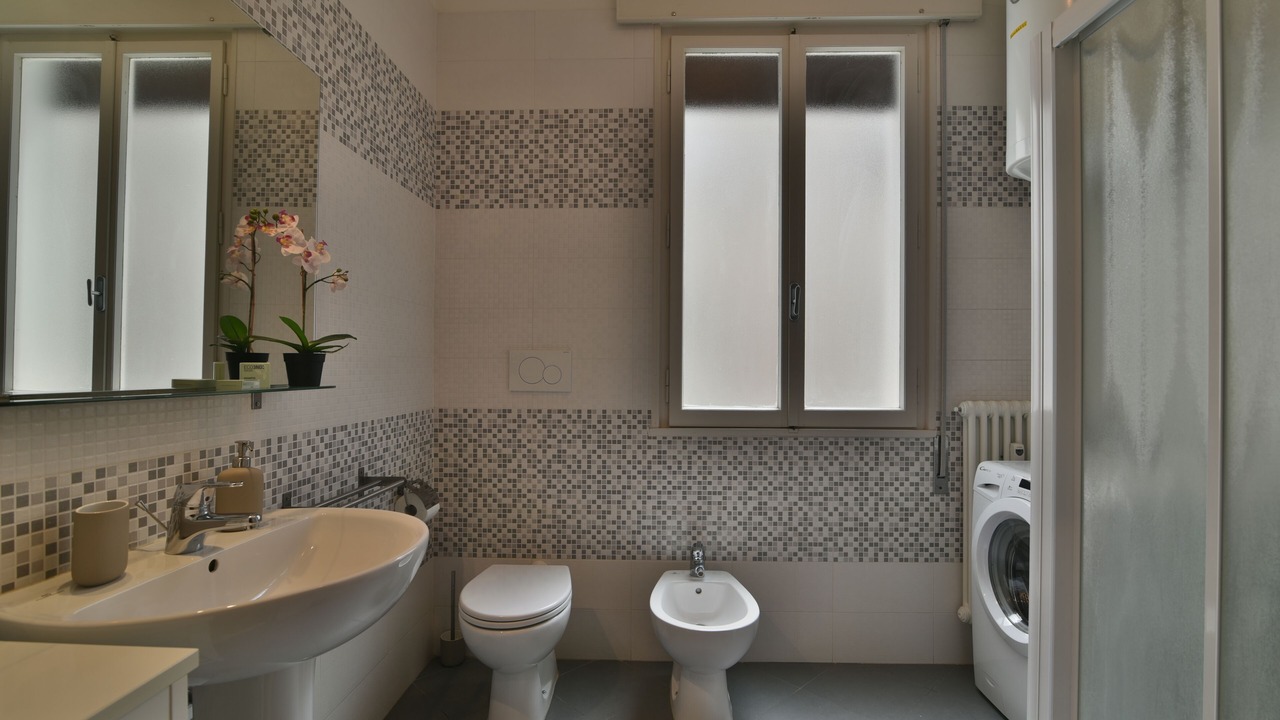 Photo of Bathroom in Historic Centre