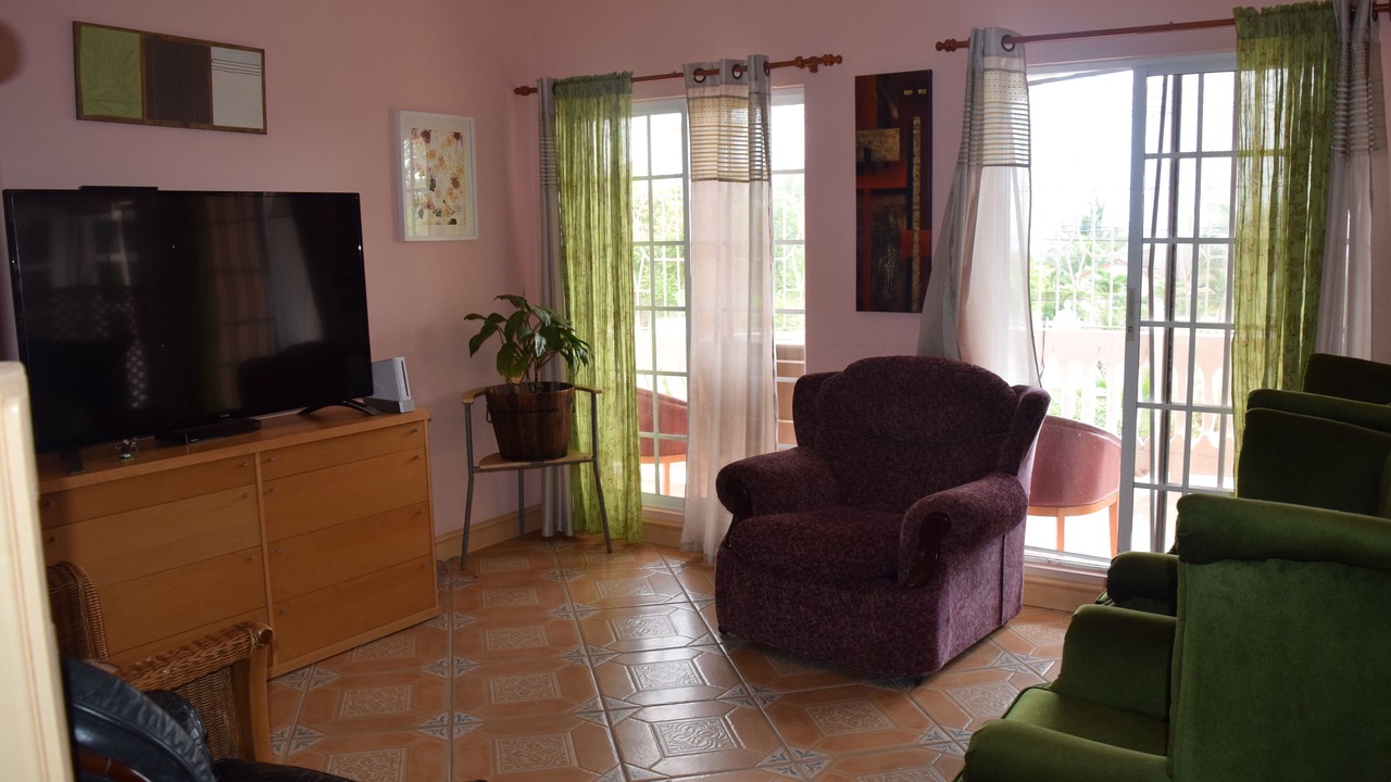Photo of Livingroom in Tower Isle