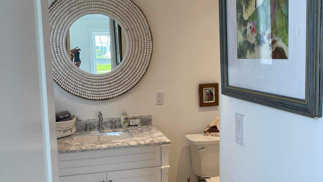 Photo of Bathroom in Treasure Cay