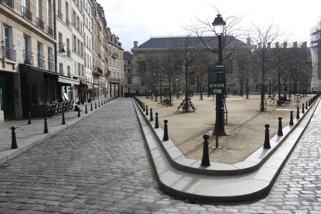 Photo of Others in Saint-Germain-des-Pres