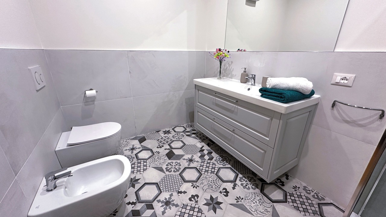 Photo of Bathroom in Historic Centre