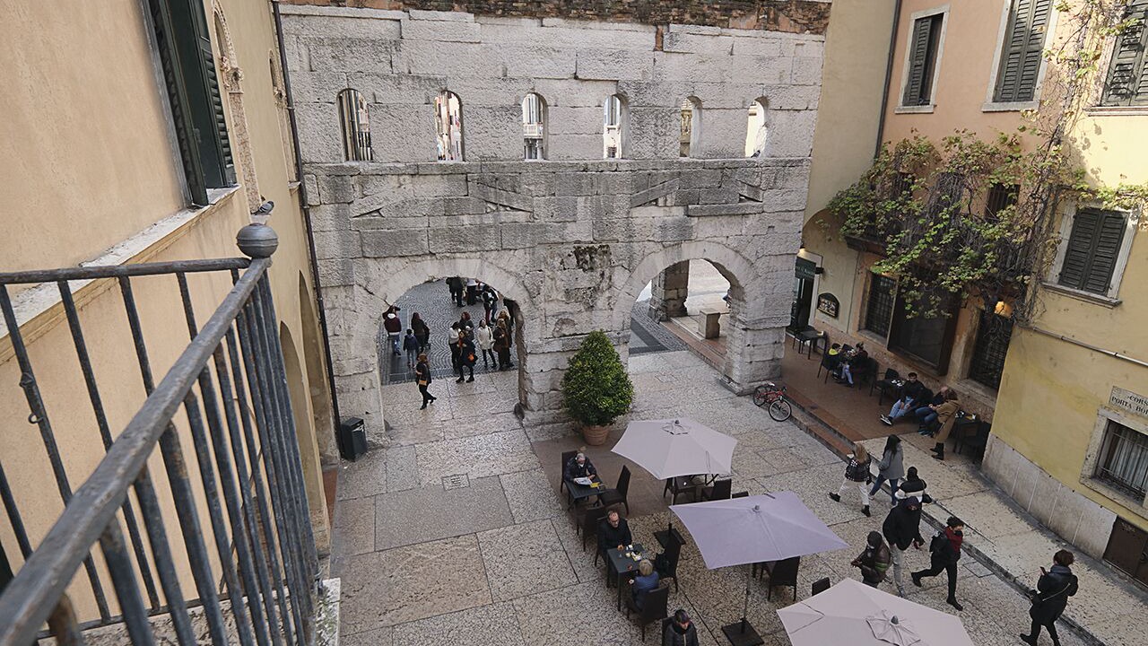 Photo of Patio Balcony in Verona City Centre
