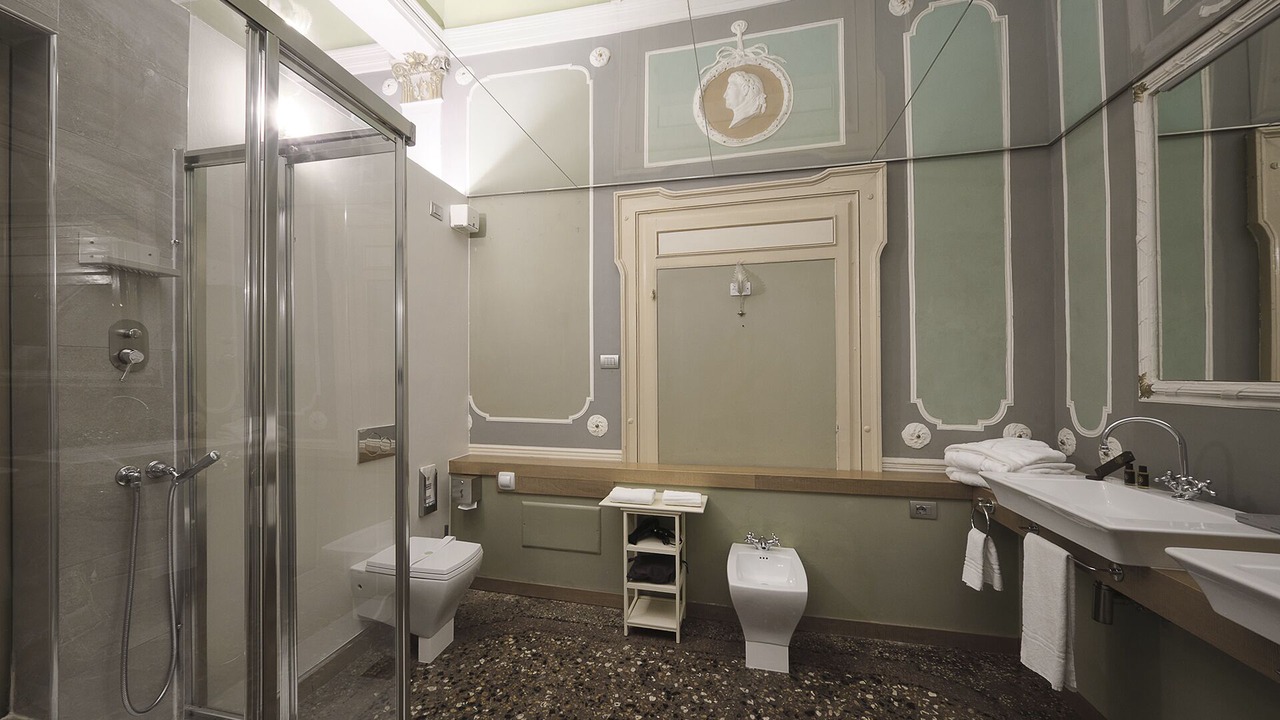 Photo of Bathroom in Verona City Centre